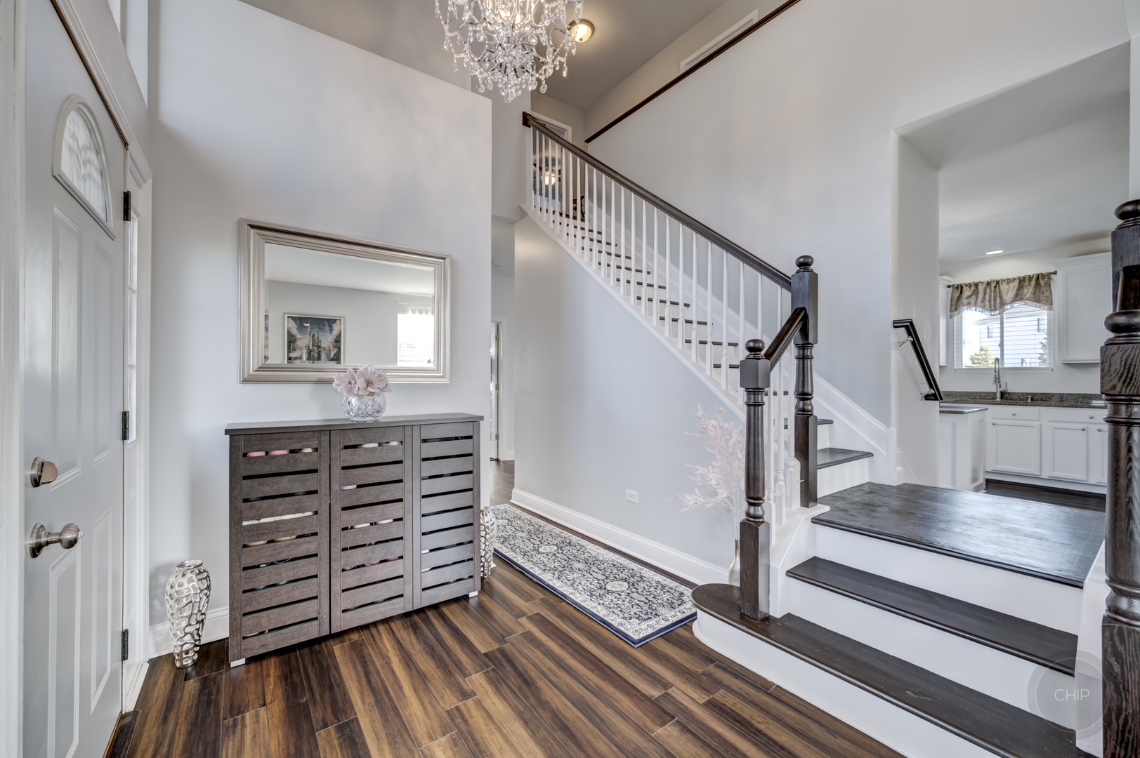 1534 Apple Valley Road Bolingbrook, IL 60490 - Photo 4 of 52