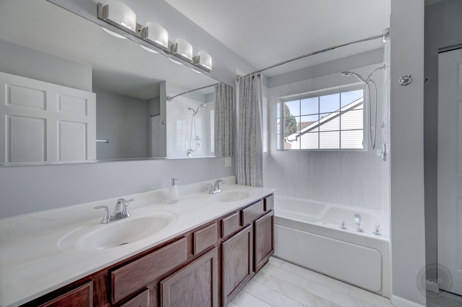 1534 Apple Valley Road Bolingbrook, IL 60490 - Photo 41 of 52