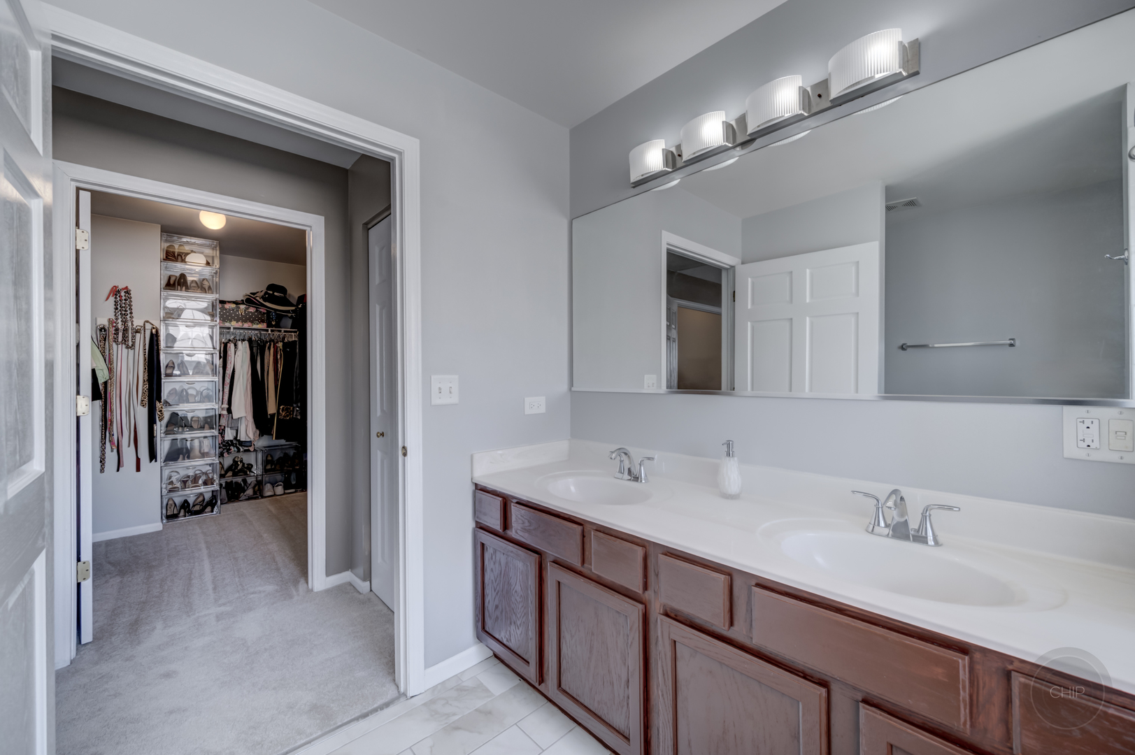 1534 Apple Valley Road Bolingbrook, IL 60490 - Photo 42 of 52