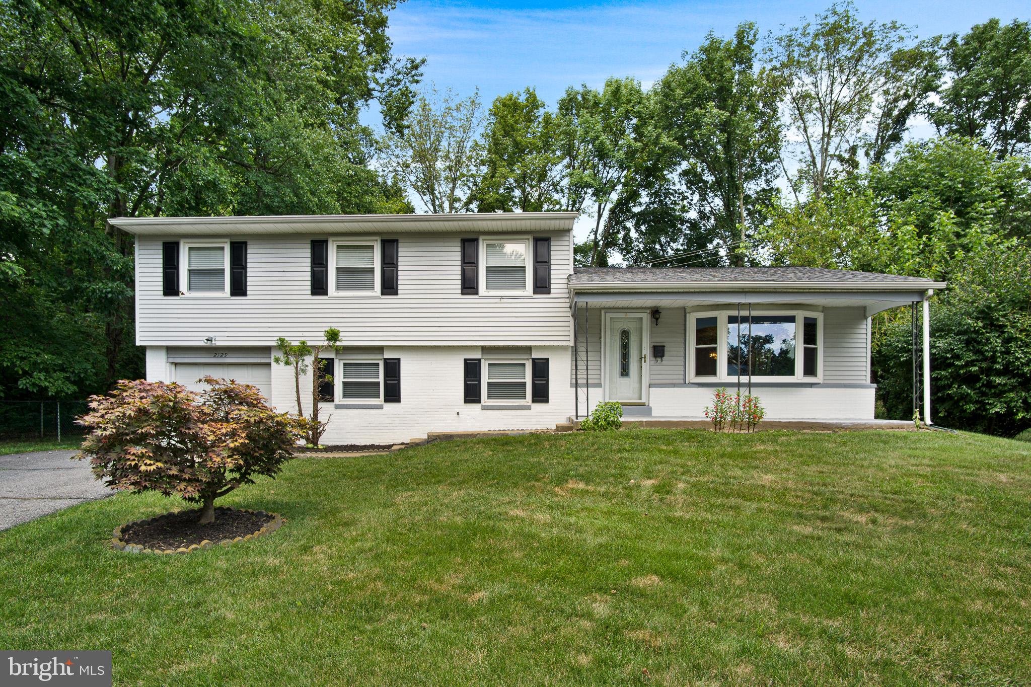 2129 Largo Road Wilmington, DE 19803 - Photo 2 of 20 2129 Largo Road