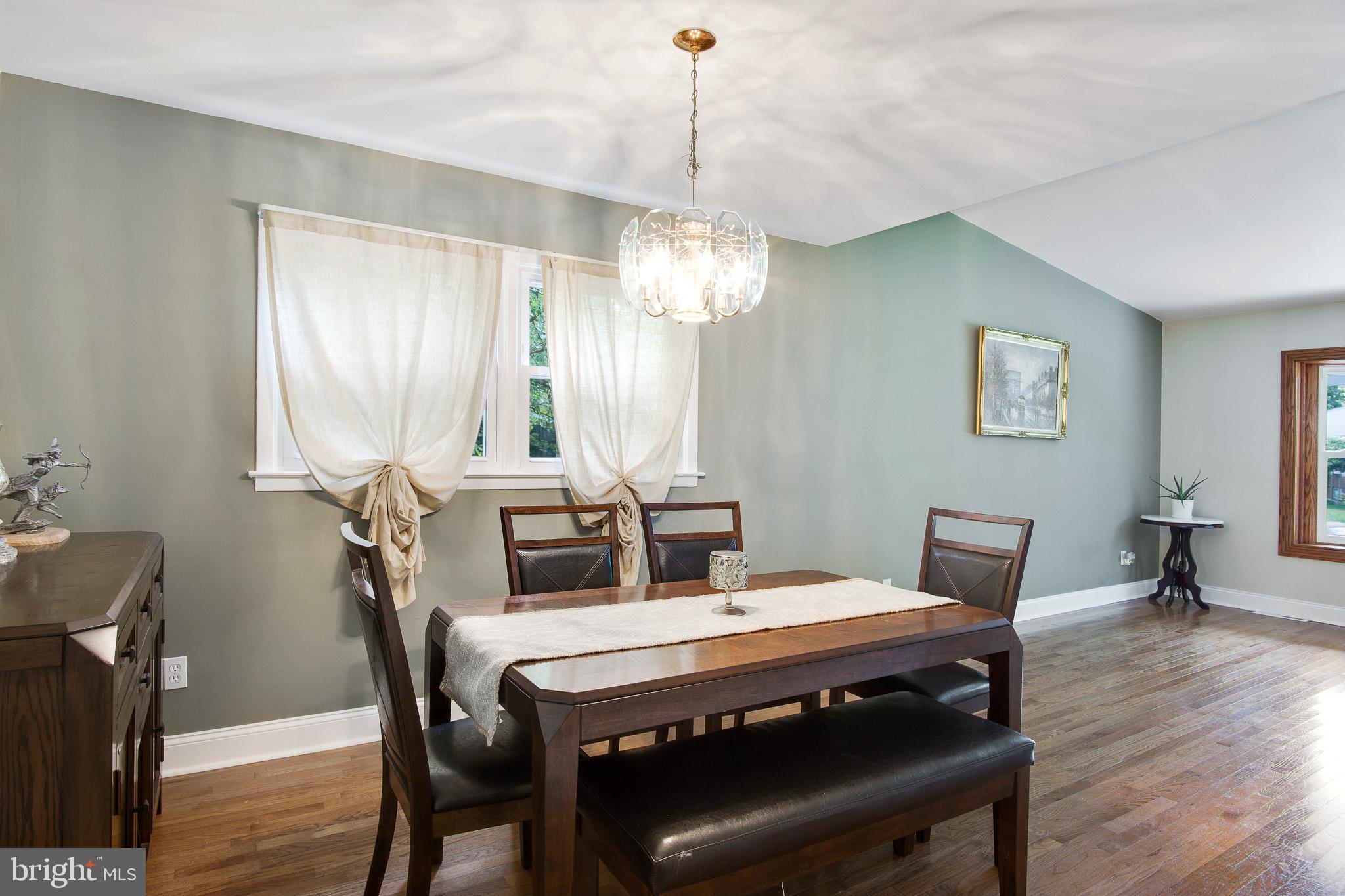 2129 Largo Road Wilmington, DE 19803 - Photo 6 of 20 Dining room