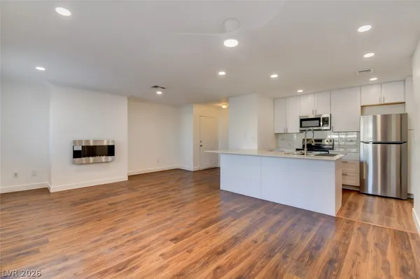 $1,595 | 8600 West Charleston Boulevard, Unit 1180, Las Vegas, NV 89117