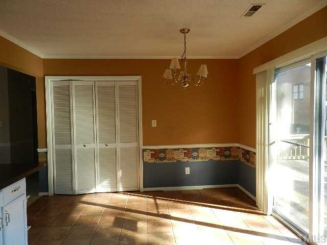 4704 Matt Drive, Unit D Raleigh, NC 27604 - Photo 5 of 12 Breakfast Area