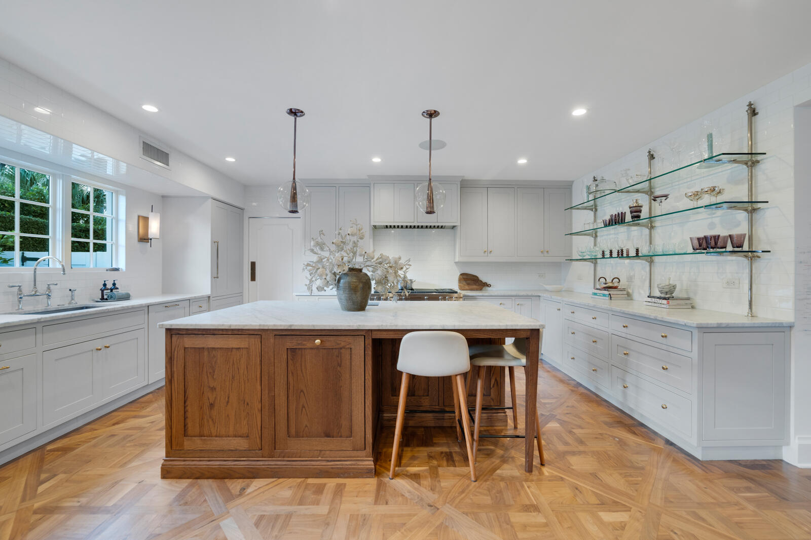 218 List Road Palm Beach, FL 33480 - Photo 11 of 40 Kitchen