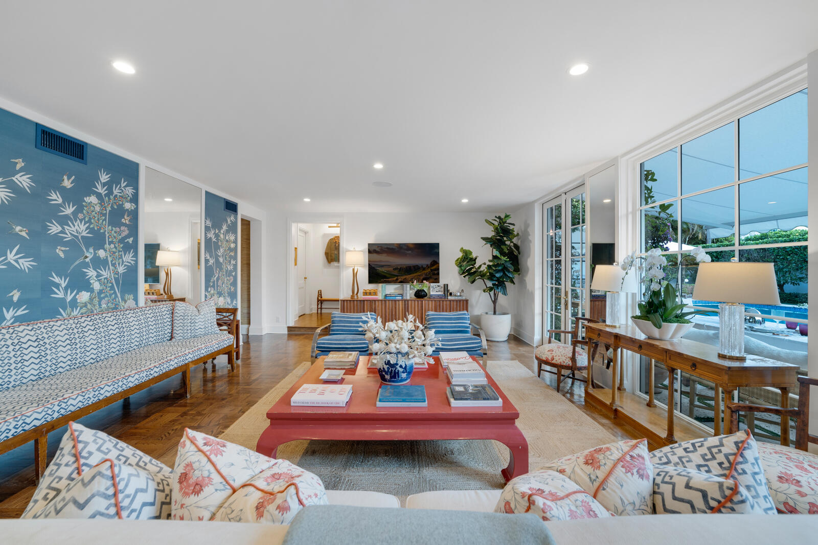 218 List Road Palm Beach, FL 33480 - Photo 14 of 40 Family Room