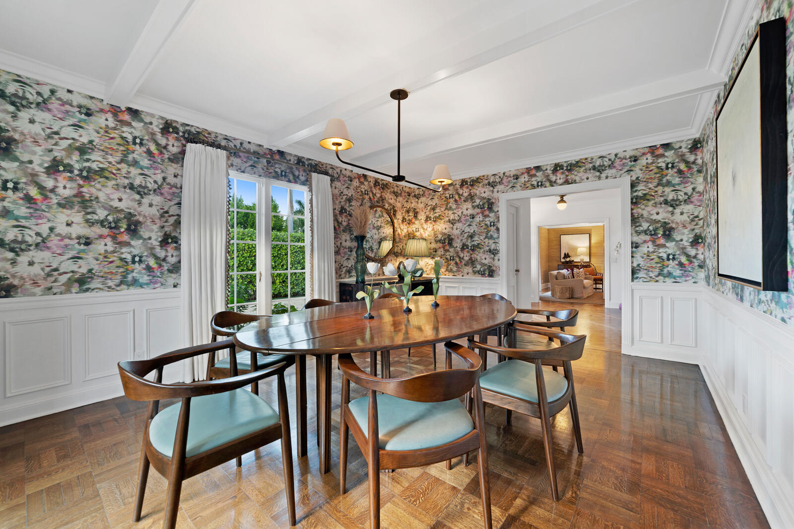 218 List Road Palm Beach, FL 33480 - Photo 9 of 40 Dining Room