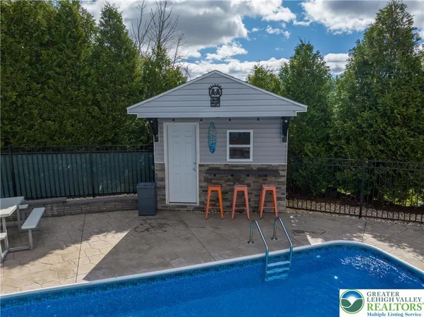 $525,000 | 1252 Center Street, Coplay, PA 18037
