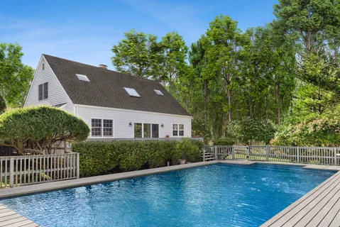 Undisclosed Address, East Hampton, NY 11937