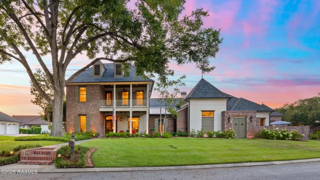 $1,388,000 | 301 Opus One Drive, Broussard, LA 70518
