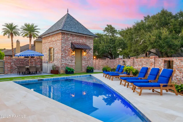 $1,388,000 | 301 Opus One Drive, Broussard, LA 70518