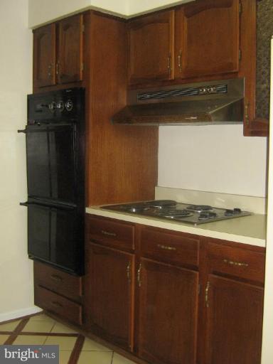 4002 Highview Drive Silver Spring, MD 20906 - Photo 14 of 30 Kitchen #3