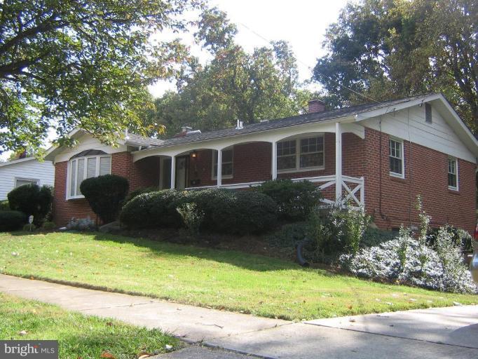 4002 Highview Drive Silver Spring, MD 20906 - Photo 23 of 30 Garden