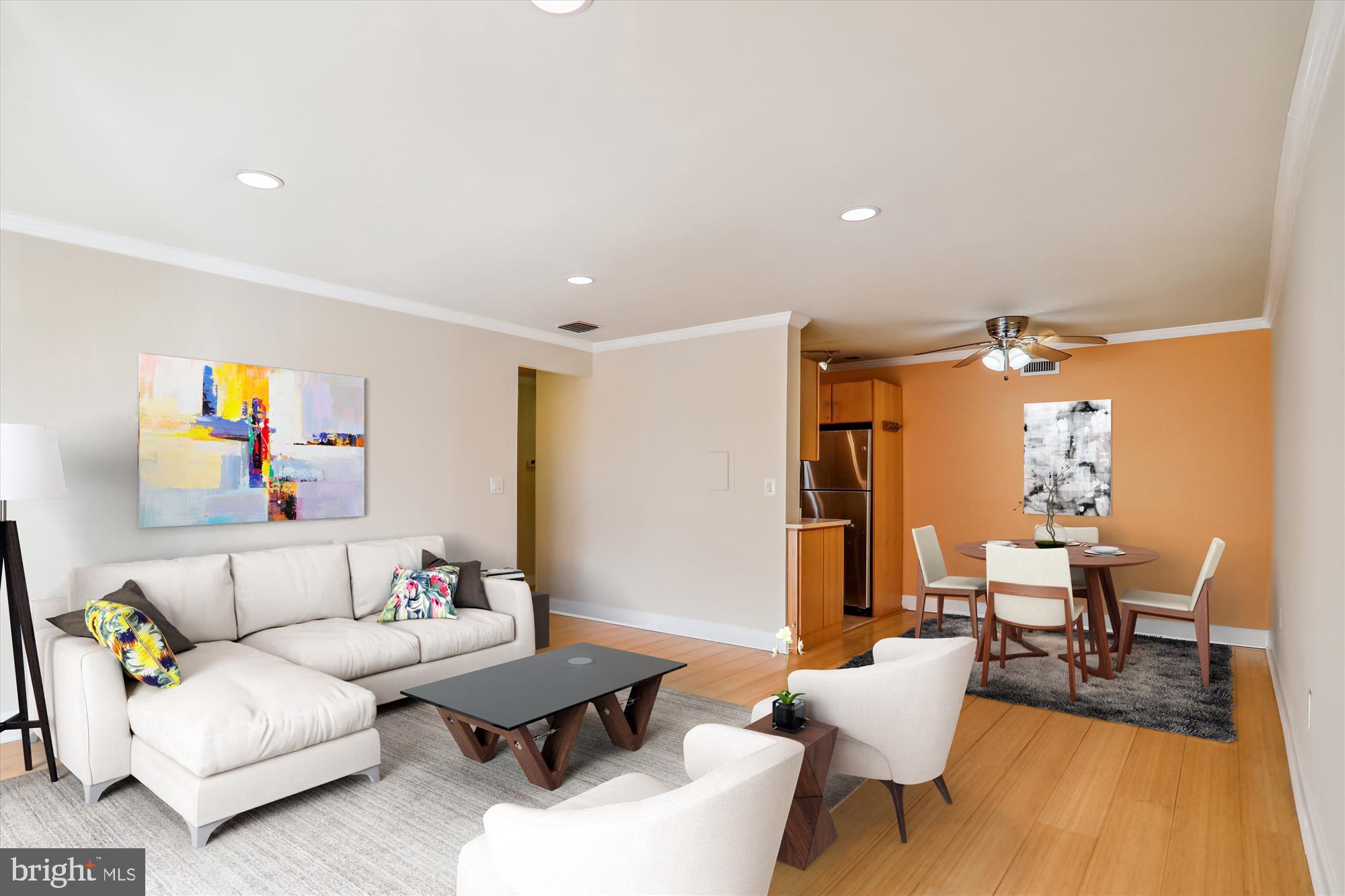 4970 Battery Lane, Unit 408 Bethesda, MD 20814 - Photo 5 of 40 a living room with furniture and wooden floor