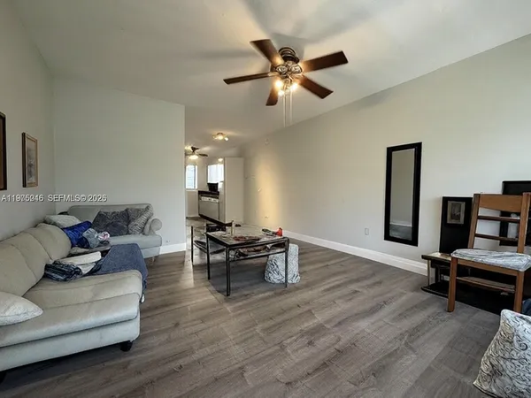 $279,000 | 75 Washington Avenue, Unit 18, Miami Beach, FL 33139