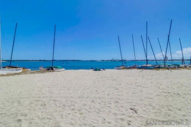 $850,000 | 1251 Parker Place, Unit 2H, San Diego, CA 92109