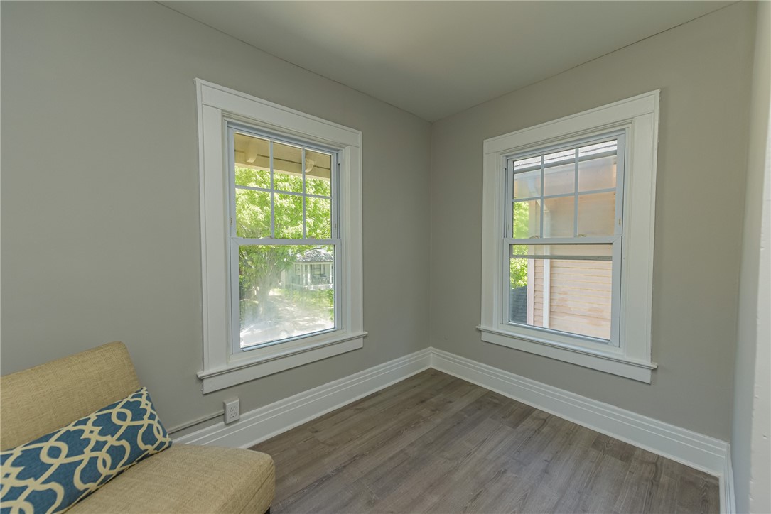 429 Hazelwood Terrace Rochester, NY 14609 - Photo 24 of 34