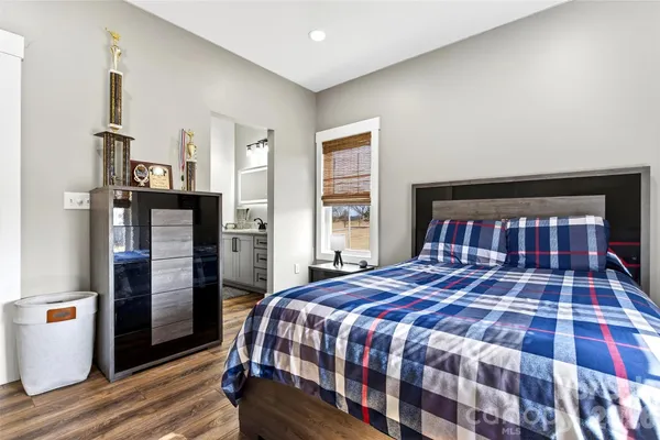 $949,000 | 115 Pondview Drive, Nebo, NC 28761
