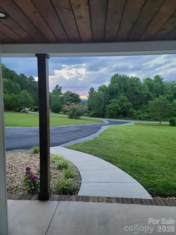 $995,000 | 115 Pondview Drive, Nebo, NC 28761