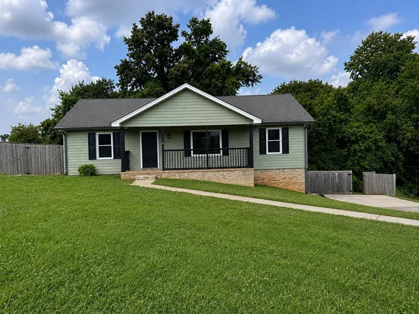 $1,800 | 1318 Chucker Drive, Clarksville, TN 37042