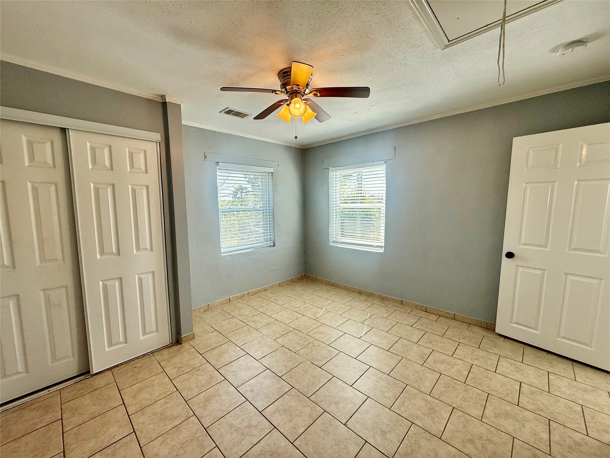 429 West 2nd Street Freeport, TX 77541 - Photo 41 of 49 Apartment bedroom
