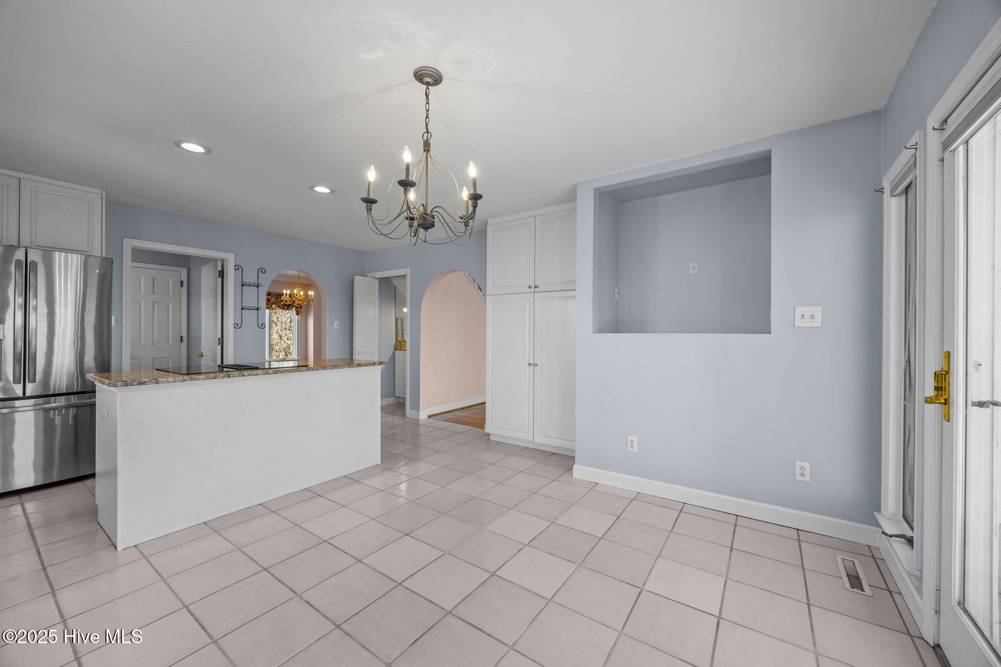 144 River Acres Road Washington, NC 27889 - Photo 25 of 60 Kitchen dining area with a place for a TV
