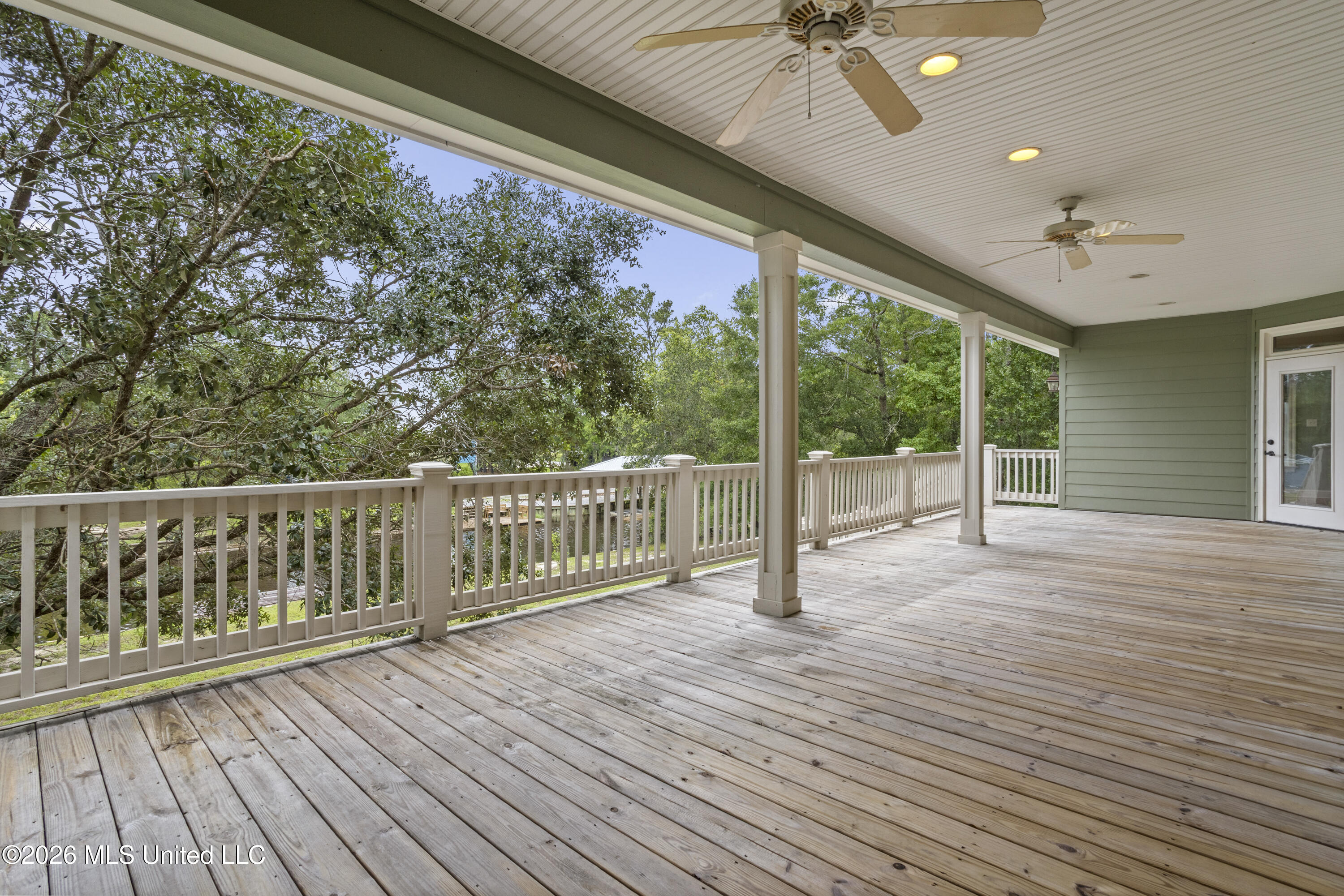 10051 Cain Road Bay St. Louis, MS 39520 - Photo 61 of 92 00055
