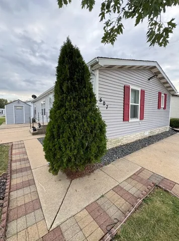 $65,000 | 607 Park Avenue, Belvidere, IL 61008