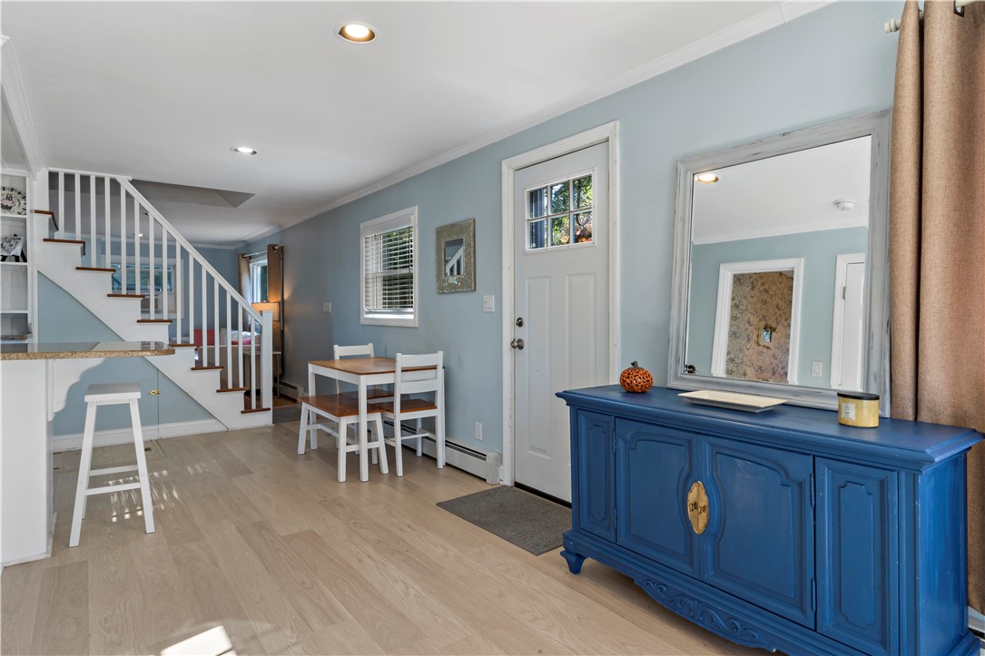 7 Wright Place Barrington, RI 02806 - Photo 12 of 35