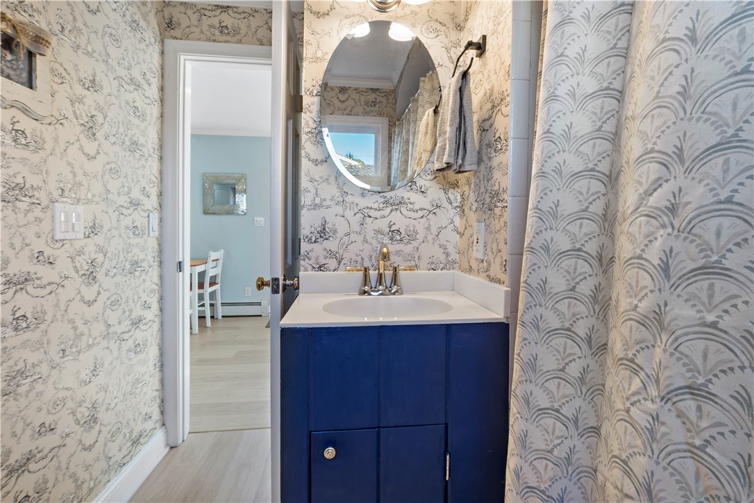 7 Wright Place Barrington, RI 02806 - Photo 18 of 35