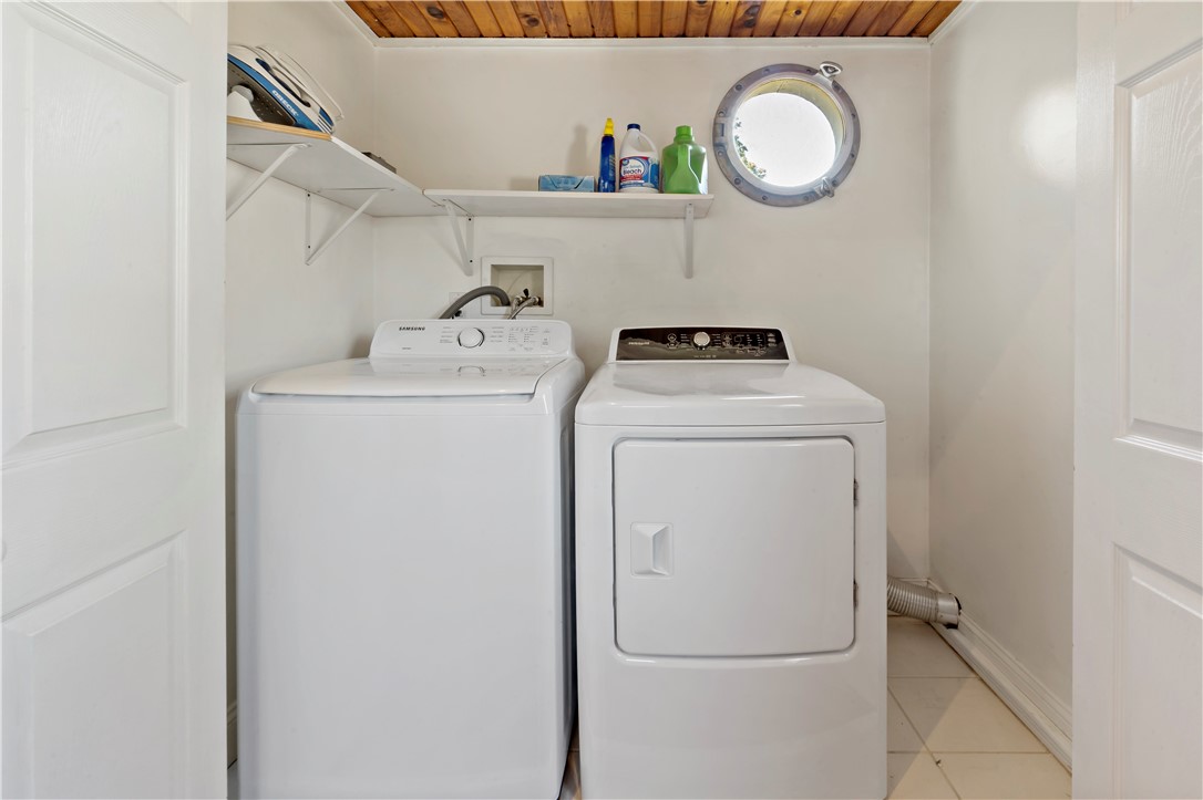 7 Wright Place Barrington, RI 02806 - Photo 27 of 35