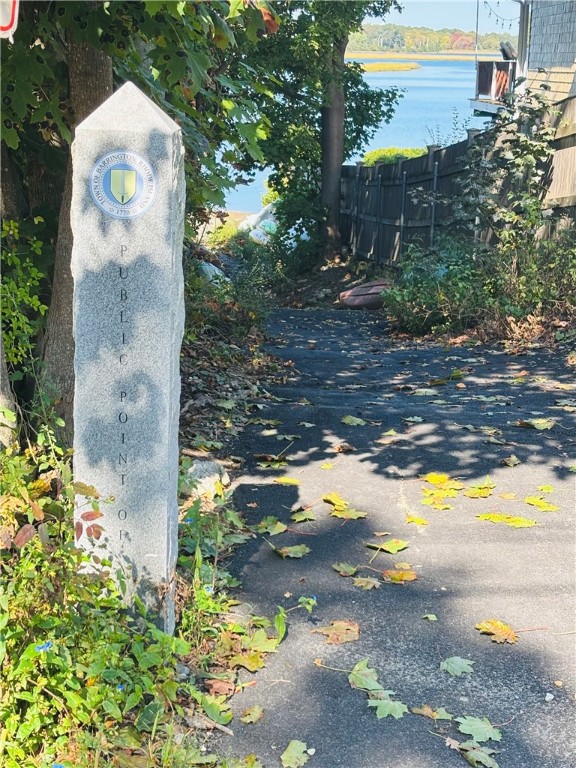 7 Wright Place Barrington, RI 02806 - Photo 32 of 35 Neighborhood water access just steps away