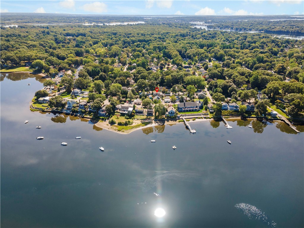 7 Wright Place Barrington, RI 02806 - Photo 6 of 35