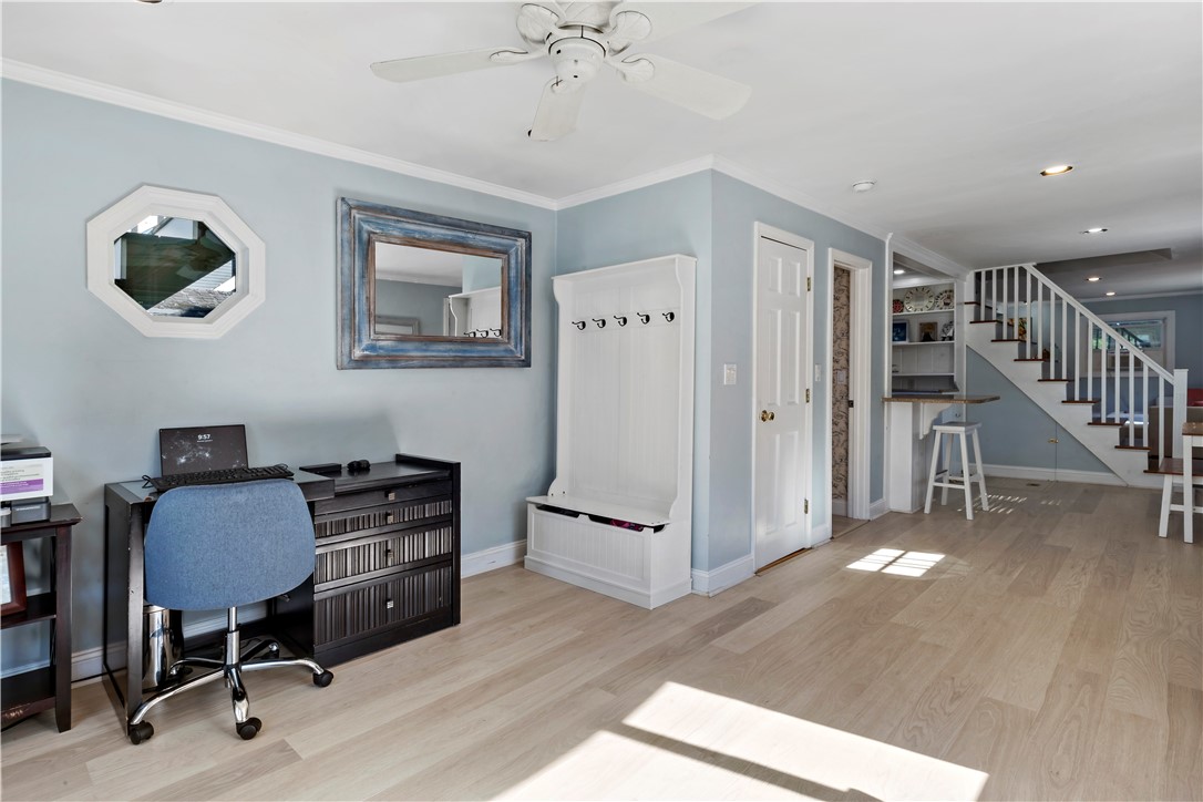 7 Wright Place Barrington, RI 02806 - Photo 10 of 35