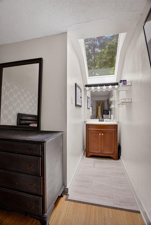 463 Haverhill Road Pittsburgh, PA 15228 - Photo 23 of 38 Gallery Image 23