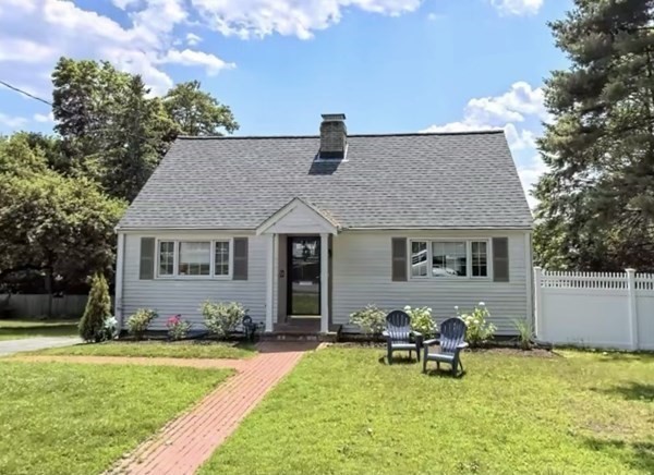 9 Madison Road Waltham, MA 02453 - Photo 2 of 32 Gallery Image 2
