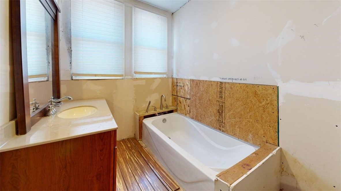 2065 West Rock Springs Road Decatur, IL 62521 - Photo 15 of 20 Gallery Image 15