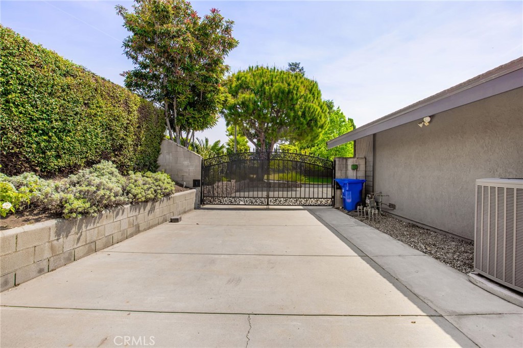 5666 Malachite Avenue Rancho Cucamonga, CA 91737 - Photo 36 of 44