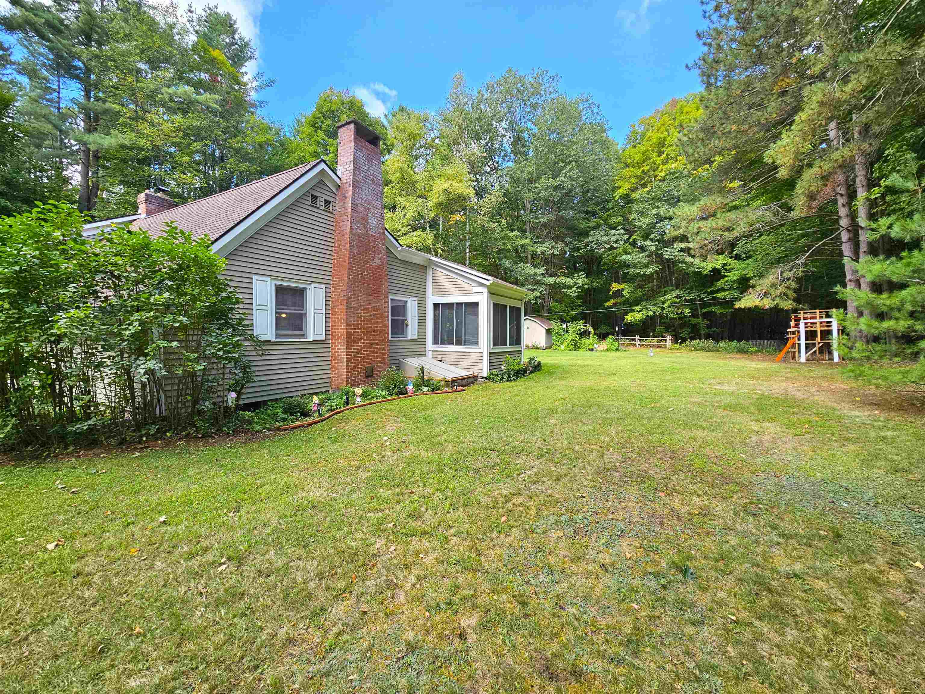 35 Spruce Street Newport, VT 05855 - Photo 36 of 50 Gallery Image 36