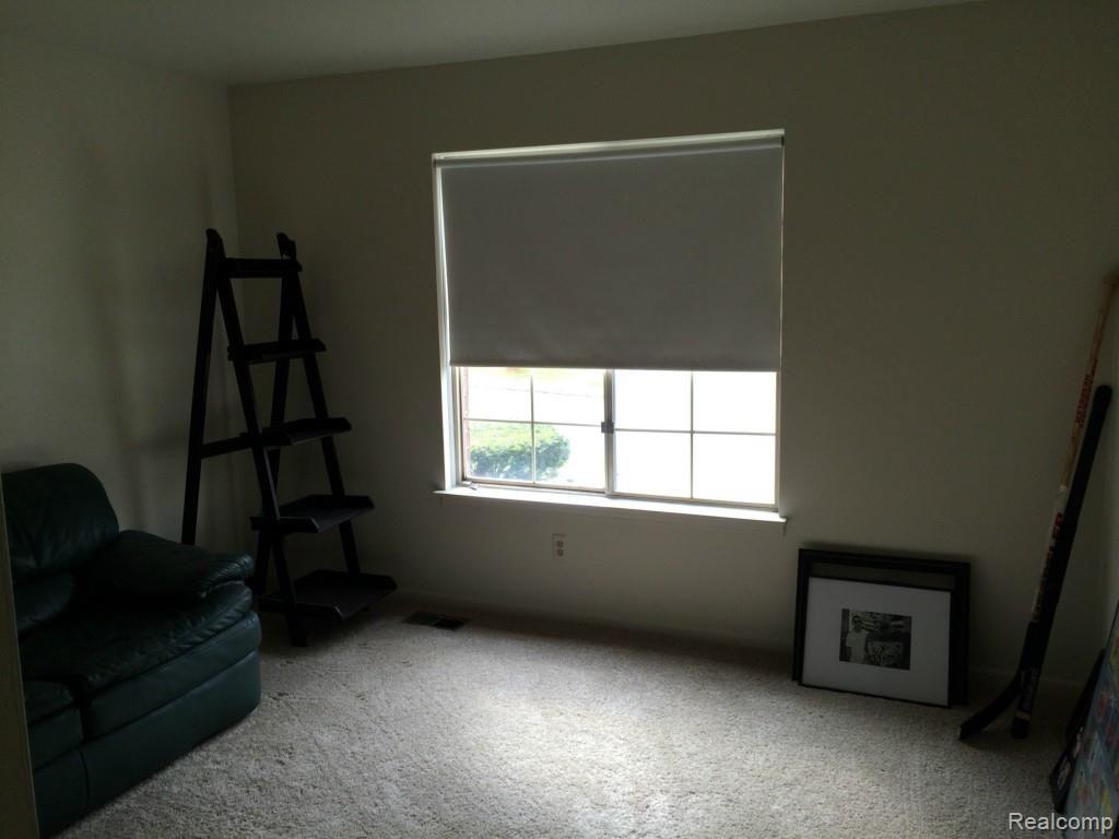 29620 Middlebelt Road, Unit 106 Farmington Hills, MI 48334 - Photo 12 of 32