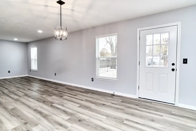 $2,000 | 730 North East Street, Ingalls, IN 46048