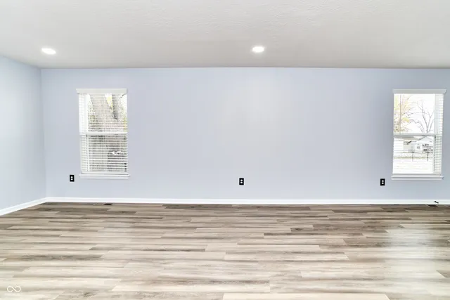 $2,000 | 730 North East Street, Ingalls, IN 46048