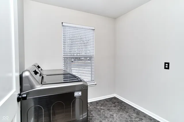 $2,000 | 730 North East Street, Ingalls, IN 46048