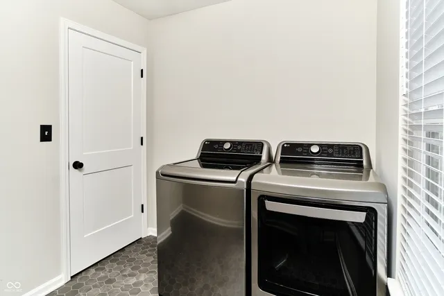 $2,000 | 730 North East Street, Ingalls, IN 46048