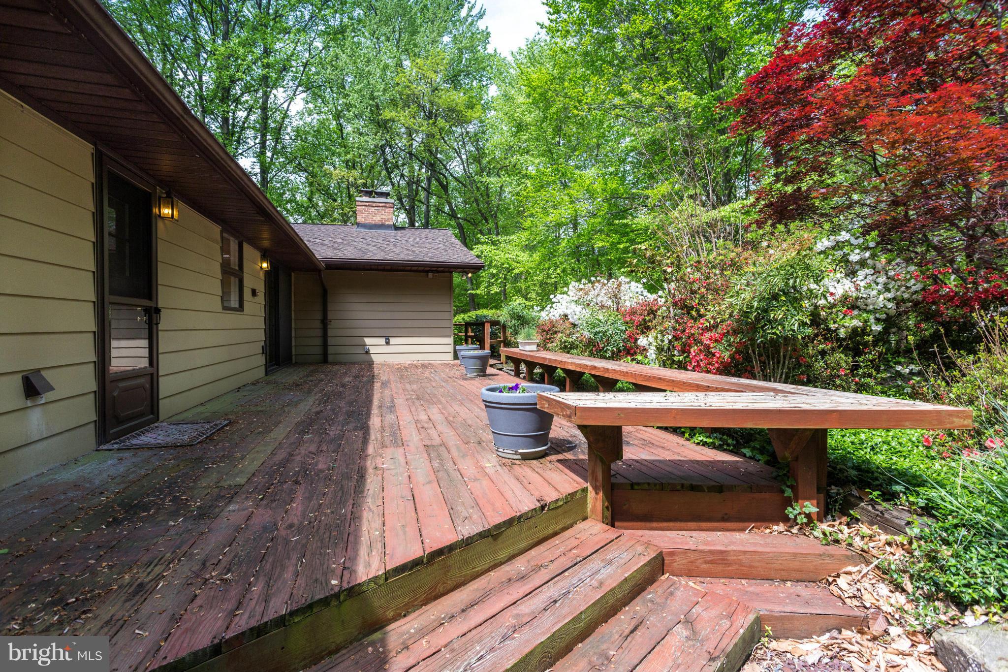 2161 Marymont Road Silver Spring, MD 20906 - Photo 26 of 30 Back Deck