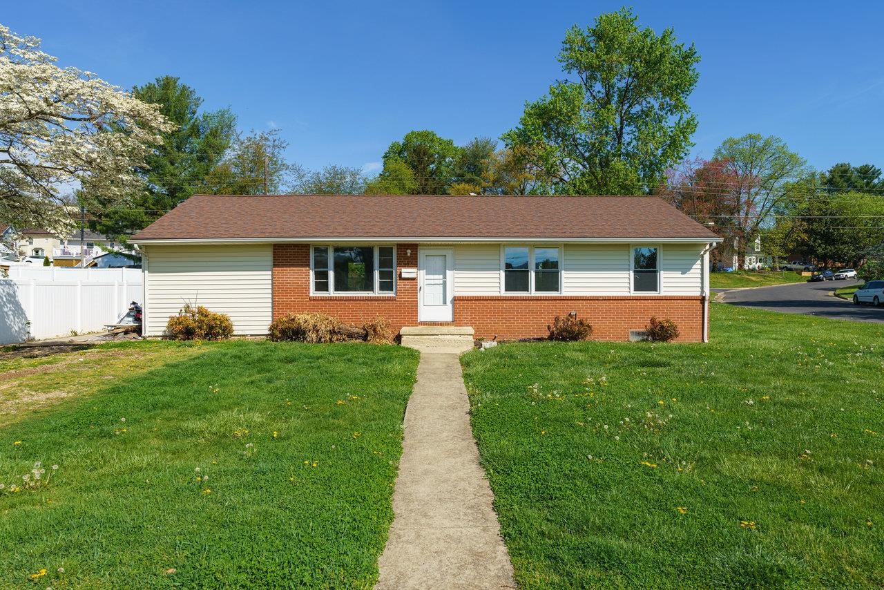 337 Link Road Waynesboro, VA 22980 - Photo 1 of 24 Gallery Image 1