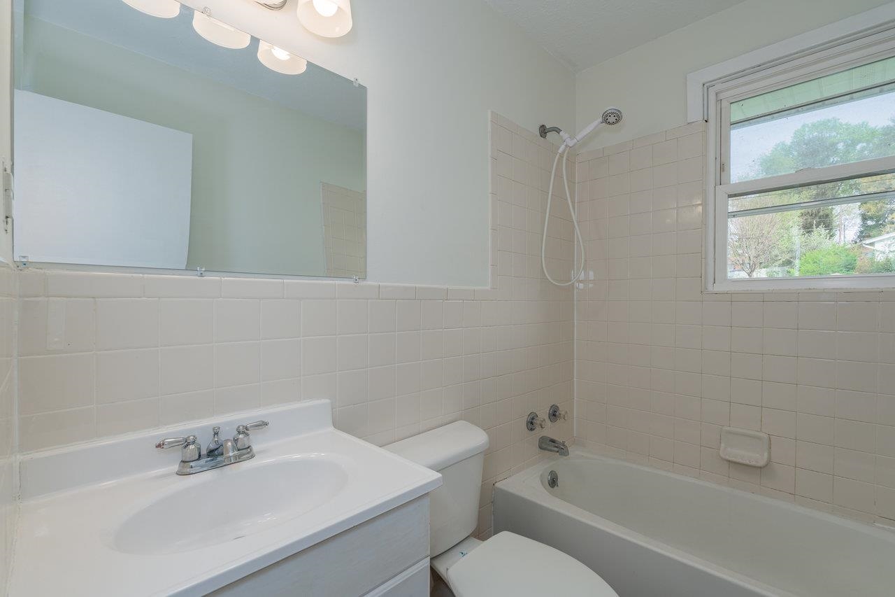337 Link Road Waynesboro, VA 22980 - Photo 19 of 24 Gallery Image 19