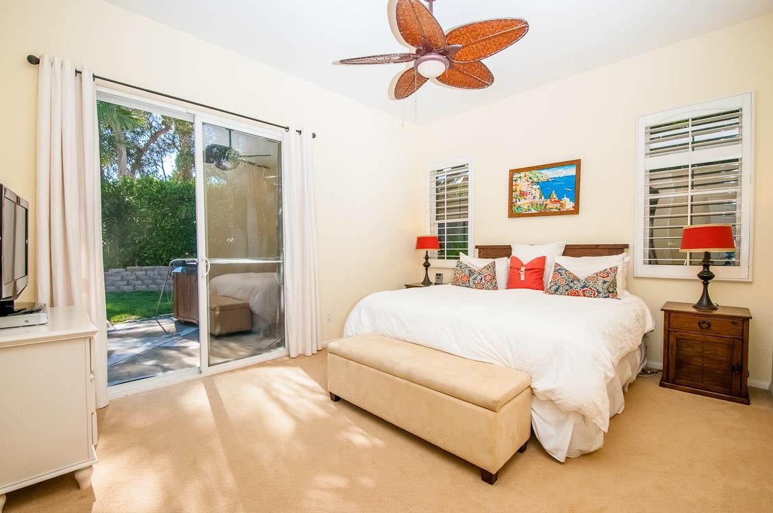 1018 Alexandra Lane Encinitas, CA 92024 - Photo 10 of 18 Gallery Image 10