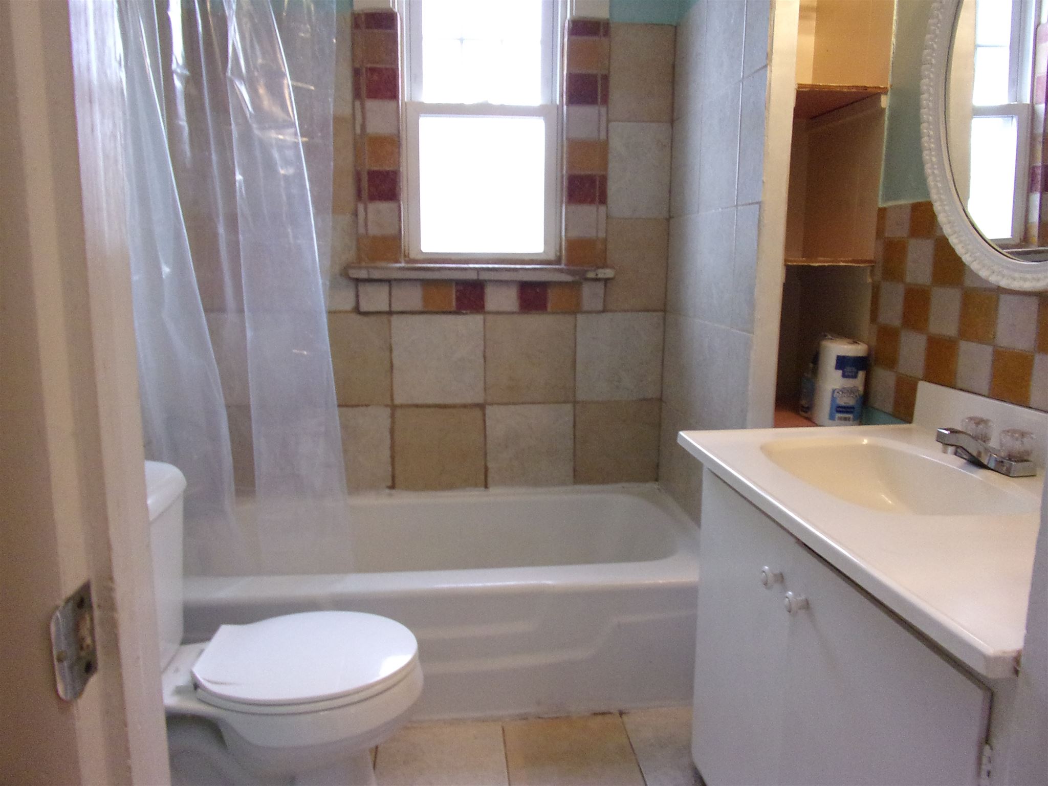 7113 Bluffton Road Fort Wayne, IN 46809 - Photo 8 of 17
