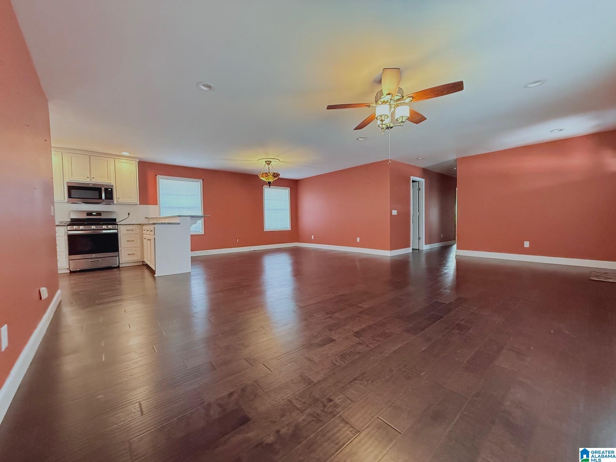 406 Riddle Avenue Piedmont, AL 36272 - Photo 10 of 51