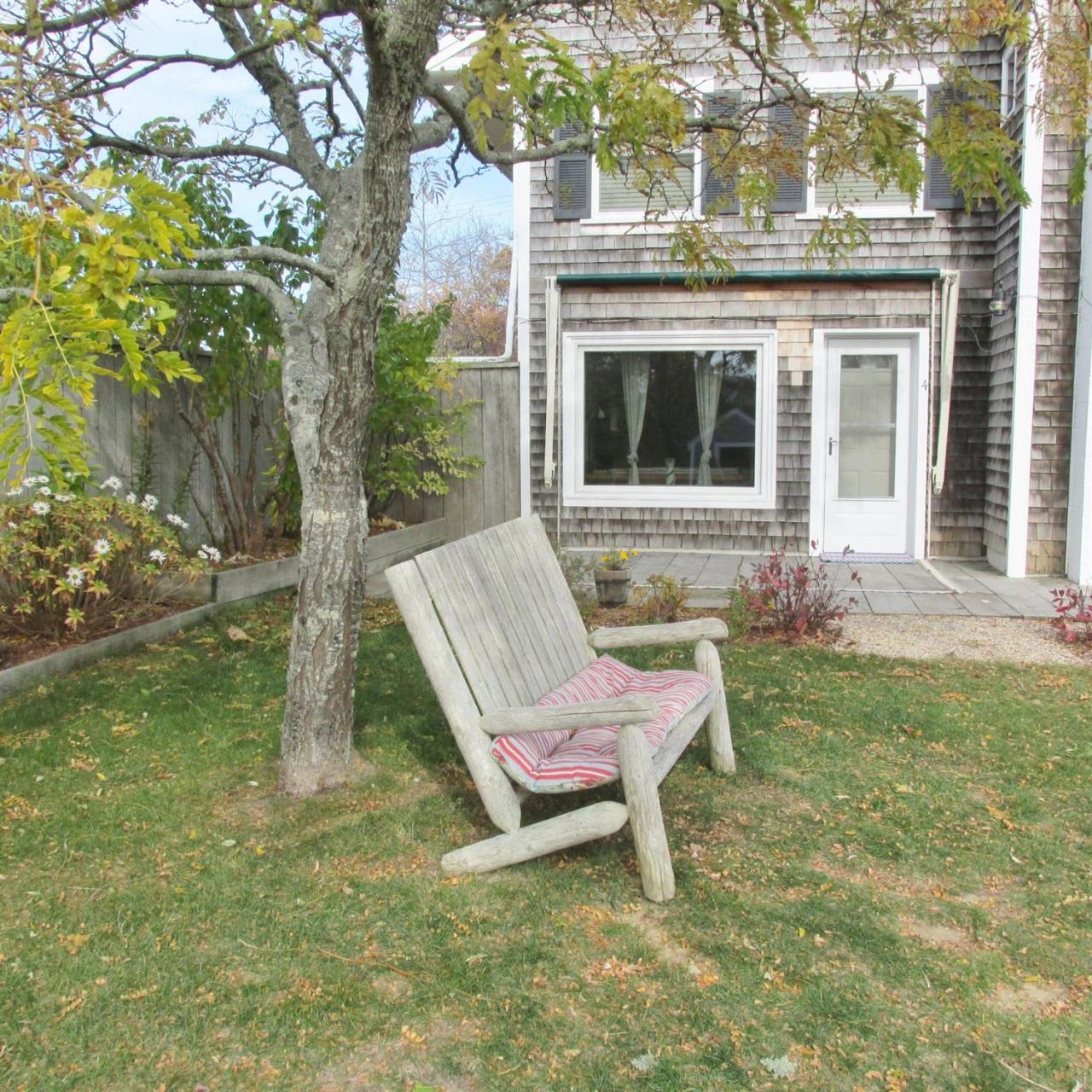 148 Shore Road, Unit 4 Truro, MA 02666 - Photo 1 of 13 Primary Photo